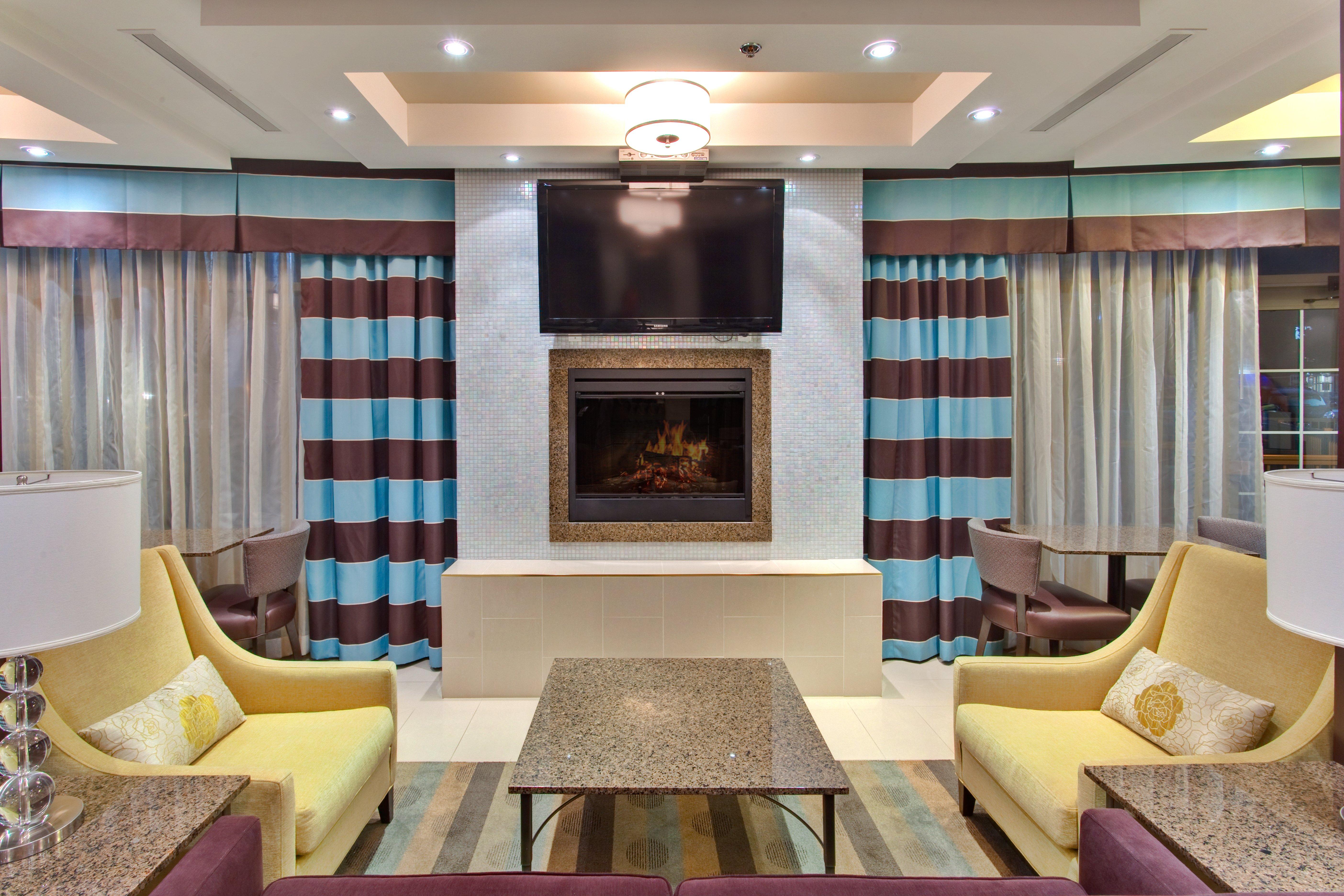Holiday Inn Express Kingston Central By Ihg Esterno foto