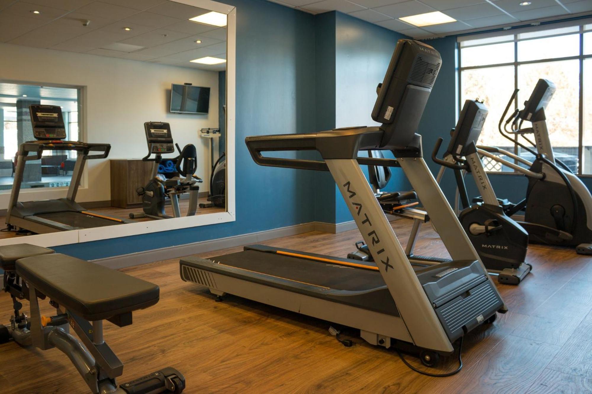 Holiday Inn Express Kingston Central By Ihg Esterno foto