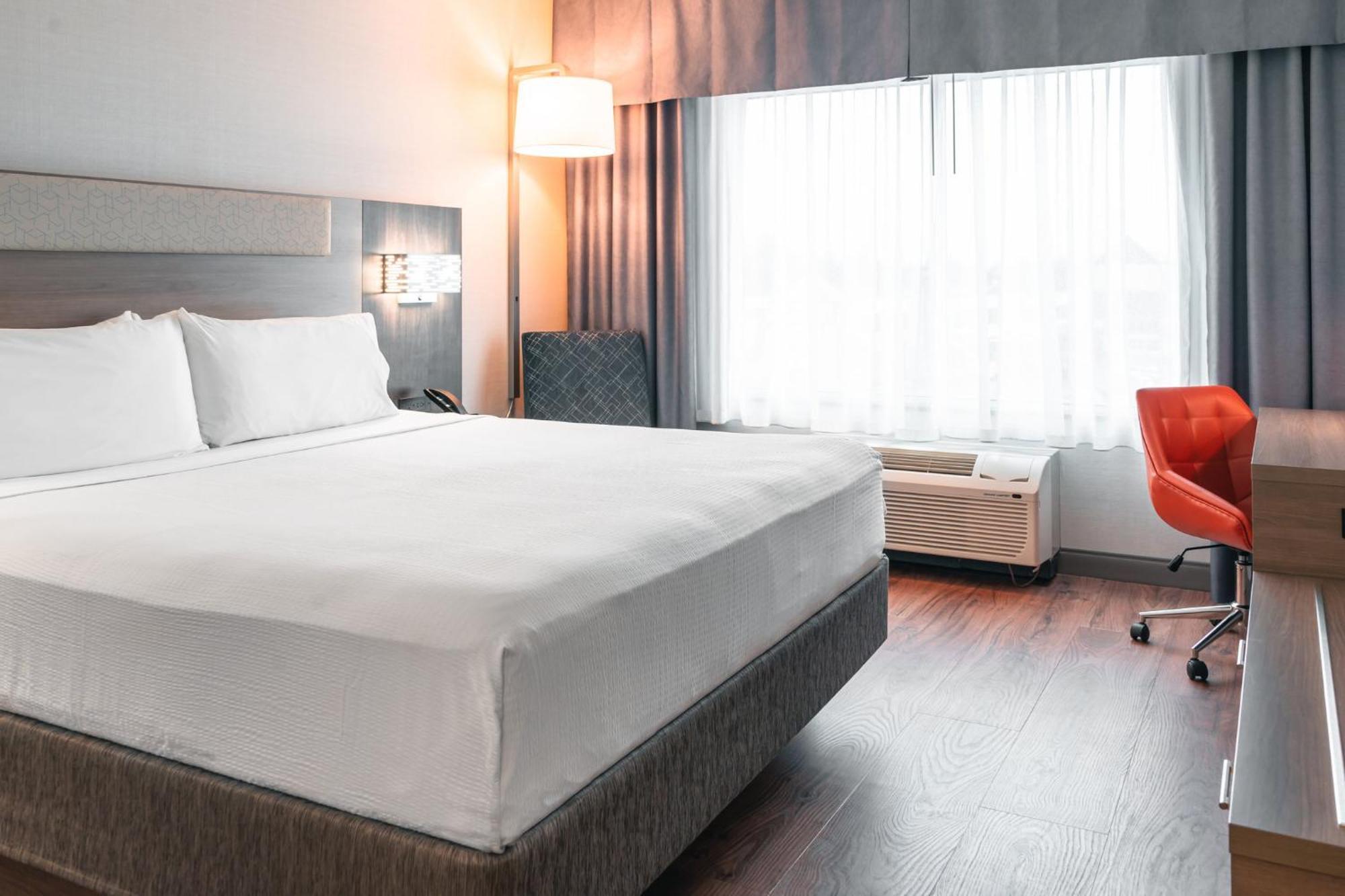 Holiday Inn Express Kingston Central By Ihg Esterno foto