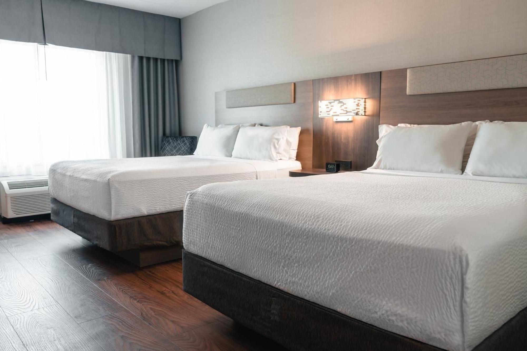 Holiday Inn Express Kingston Central By Ihg Esterno foto