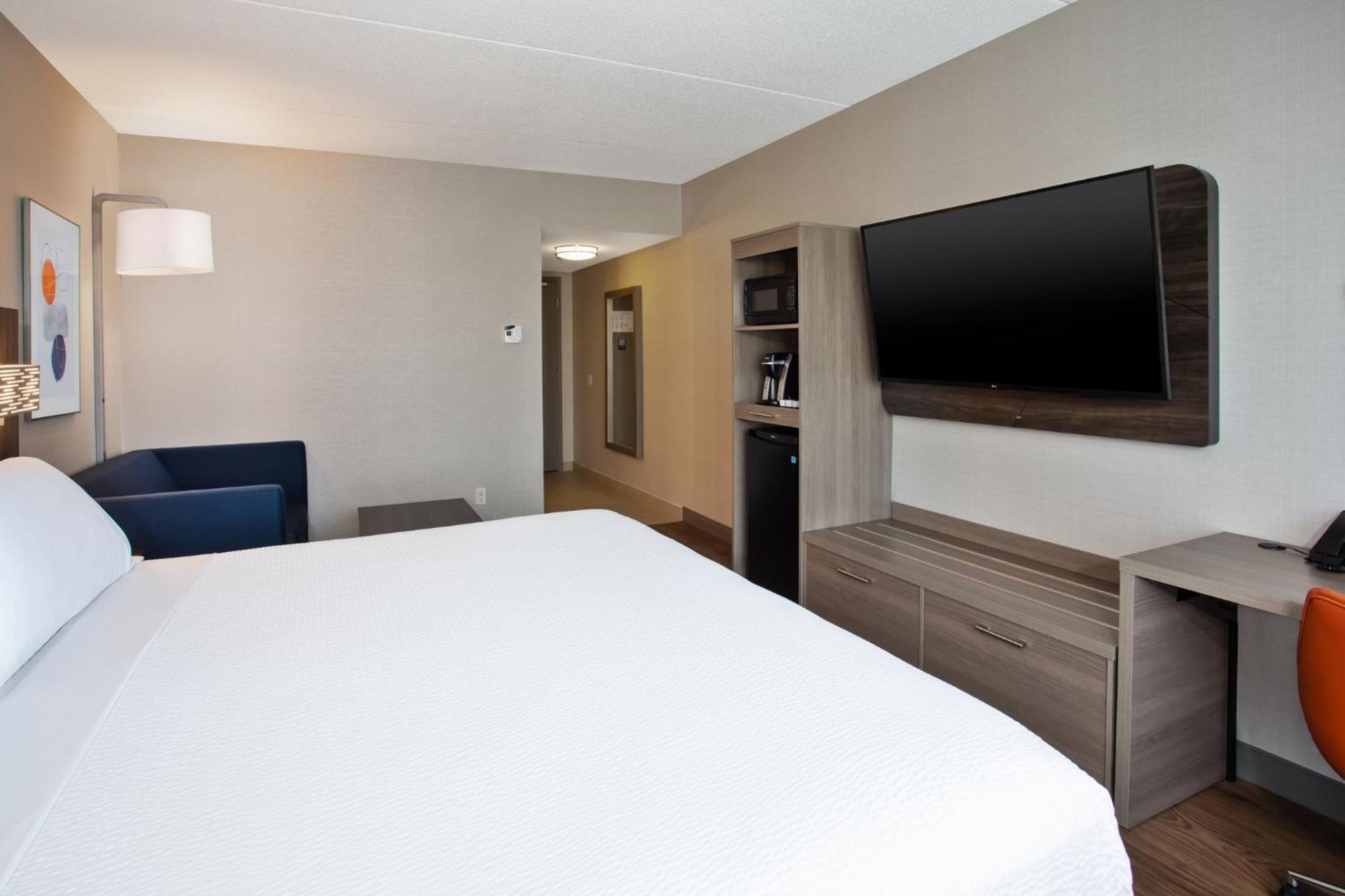 Holiday Inn Express Kingston Central By Ihg Esterno foto