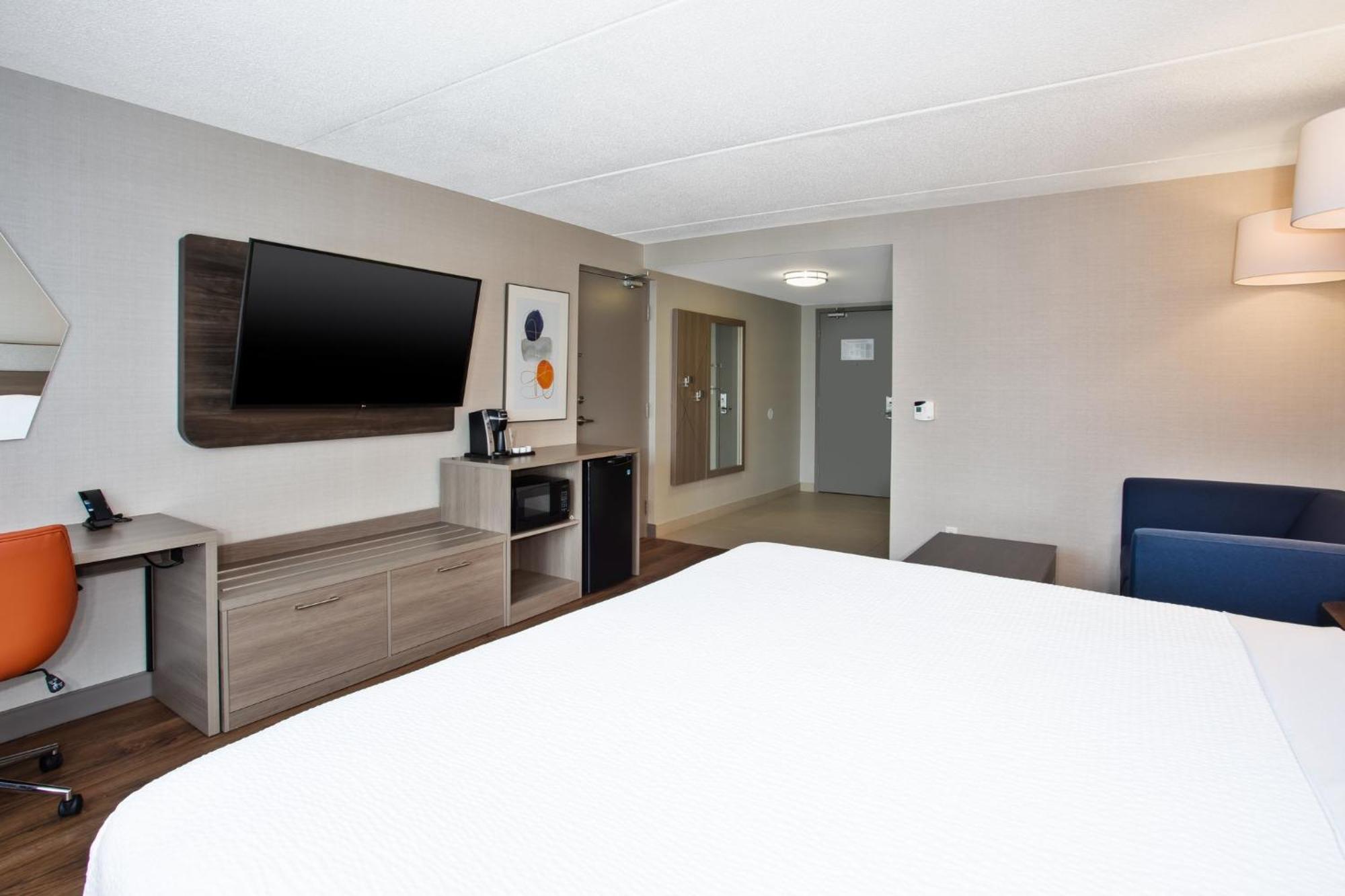 Holiday Inn Express Kingston Central By Ihg Esterno foto